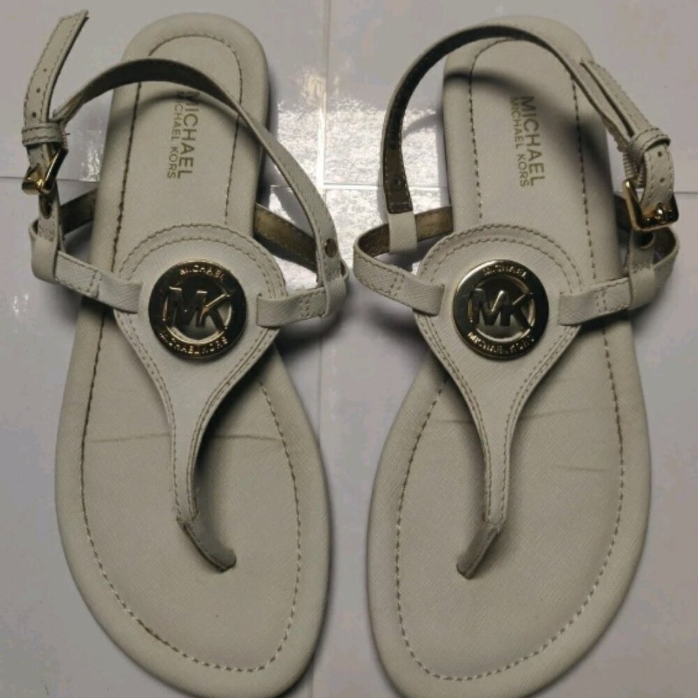 Michael Kors White Logo Sandals | Women’s 6.5